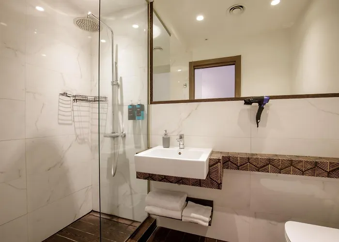 Corso Grand 4* Roma