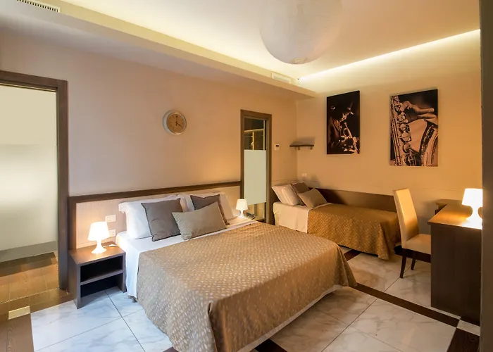 Corso Grand Oda ve Kahvaltı Roma
