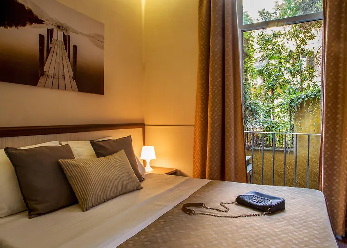 Corso Grand 4* Rome