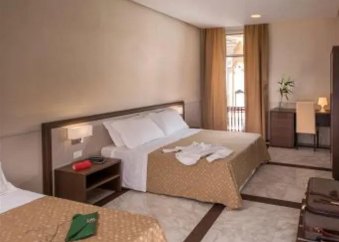 Oda ve Kahvaltı Corso Grand Roma